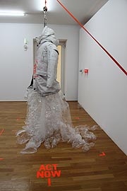 Ausstellung "Ist das Mode oder kann das weg!?" im Museum Villa Stuck (&copy;Foto: Marikka-Laila Maisel)